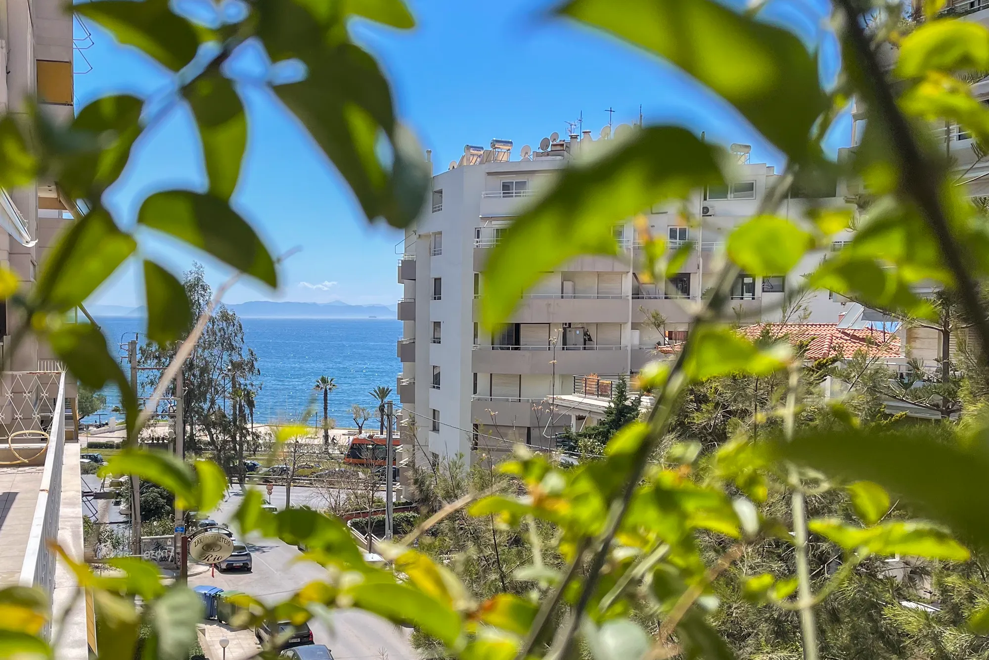 Blick aufs Meer in Athen